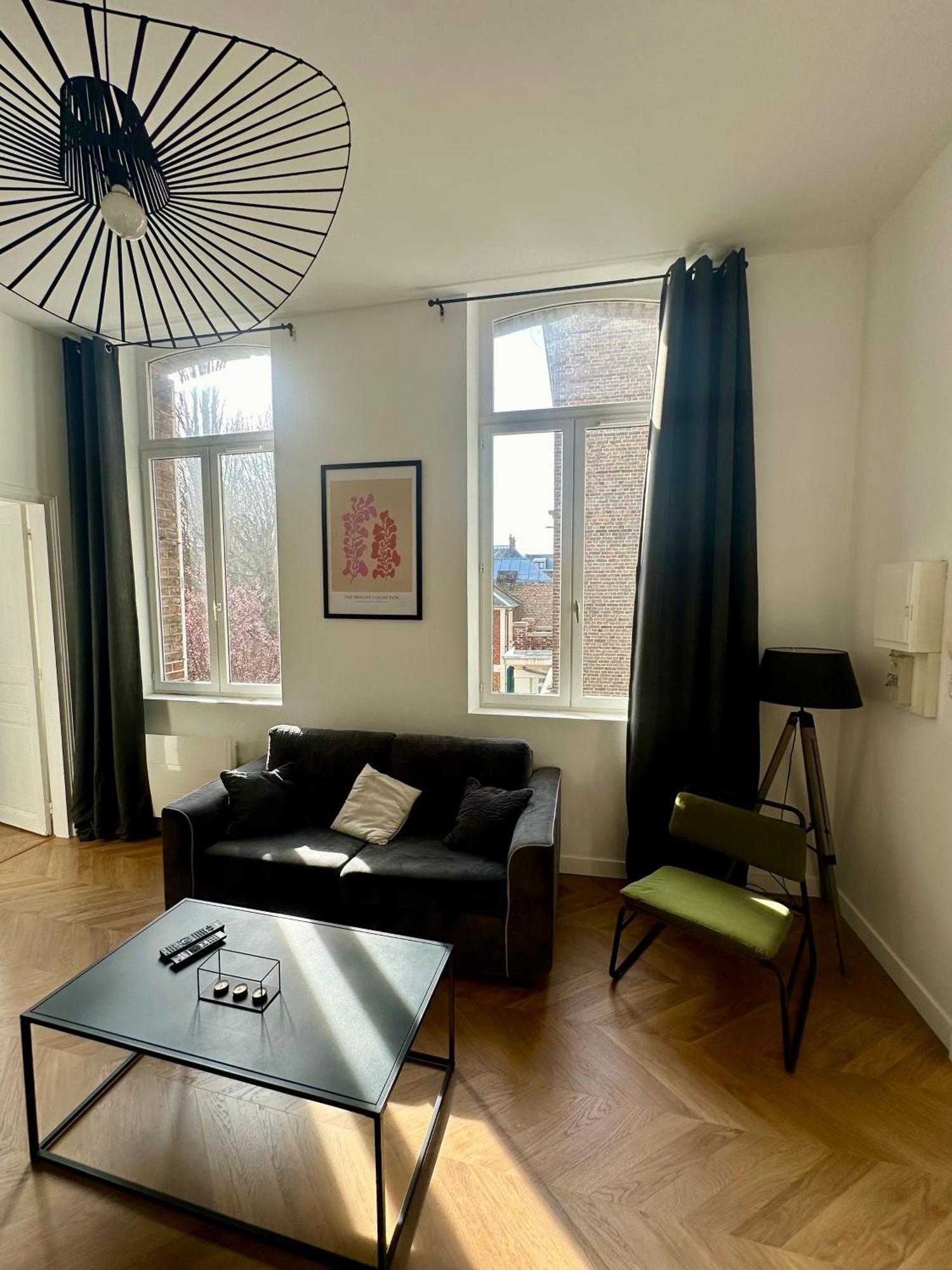 Spacieux Appt Haussmannien Parking Prive Apartment